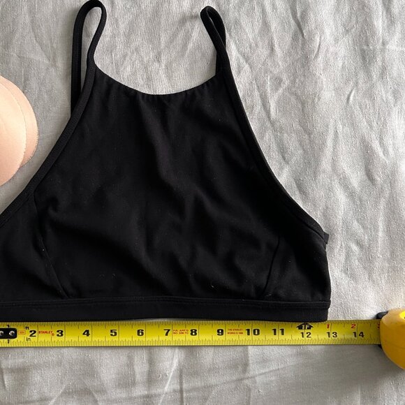 Lululemon Sports Bra - Picture 2 of 5